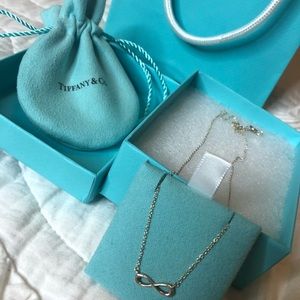 Tiffany & Co Infinity necklace
